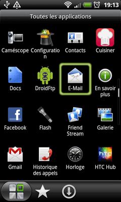 Etape 1 : dans Applications choisir E-mail